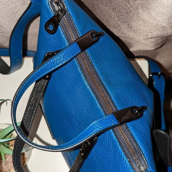 Marc Jacob's Leather handbag - Picture 2 of 16